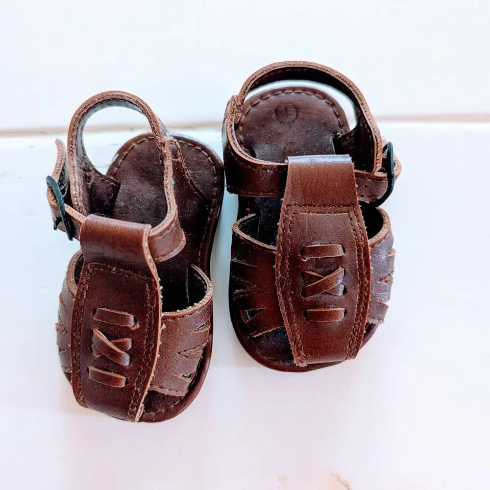 VTG Newborn Superoos Brown Leather Sandals Sz 1 Fisherman Baby Shoes Closed-Toe